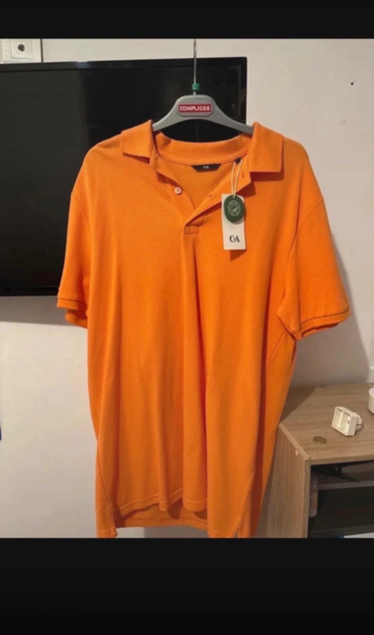 Polo naranja